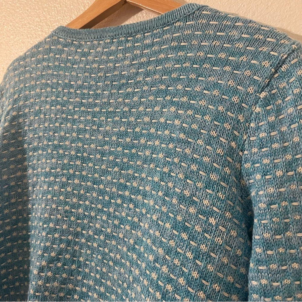 Lilly Pulitzer Blue and White Knit Sweater Size Large - Picture 7 of 12